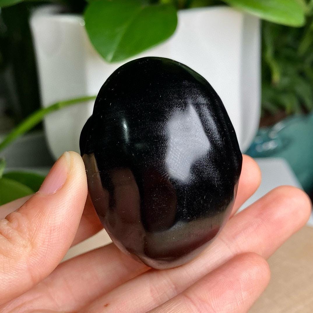 Natural Black Obsidian Carving, Crystal Buddha, Avalokitesvara, Obsidian Monk, Mini Statue, Lovely Crystal Statue, Birthday Gift, Home Decor
