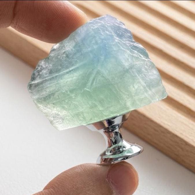 Natural Raw Crystal Cabinet Knobs with Screws, Amethyst Quartz Drawer Pulls, Unique Stone Wardrobe Handles, Funky Decorative Dresser Knobs