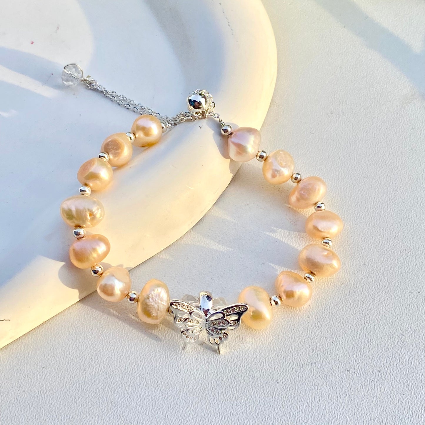 Freshwater Pearl And Butterfly Alloy Adjustable Bracelet, Gemstone Beads Bracelet for Women Girl, Reiki Birthstone, Healing Crystal