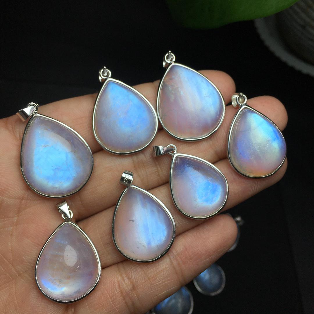 Natural Blue Flash Moonstone Pendant,925 Sterling Silver,Pendant Gift,Crystal Necklace,Handmade Jewelry Necklace,Birthday Gift for Her