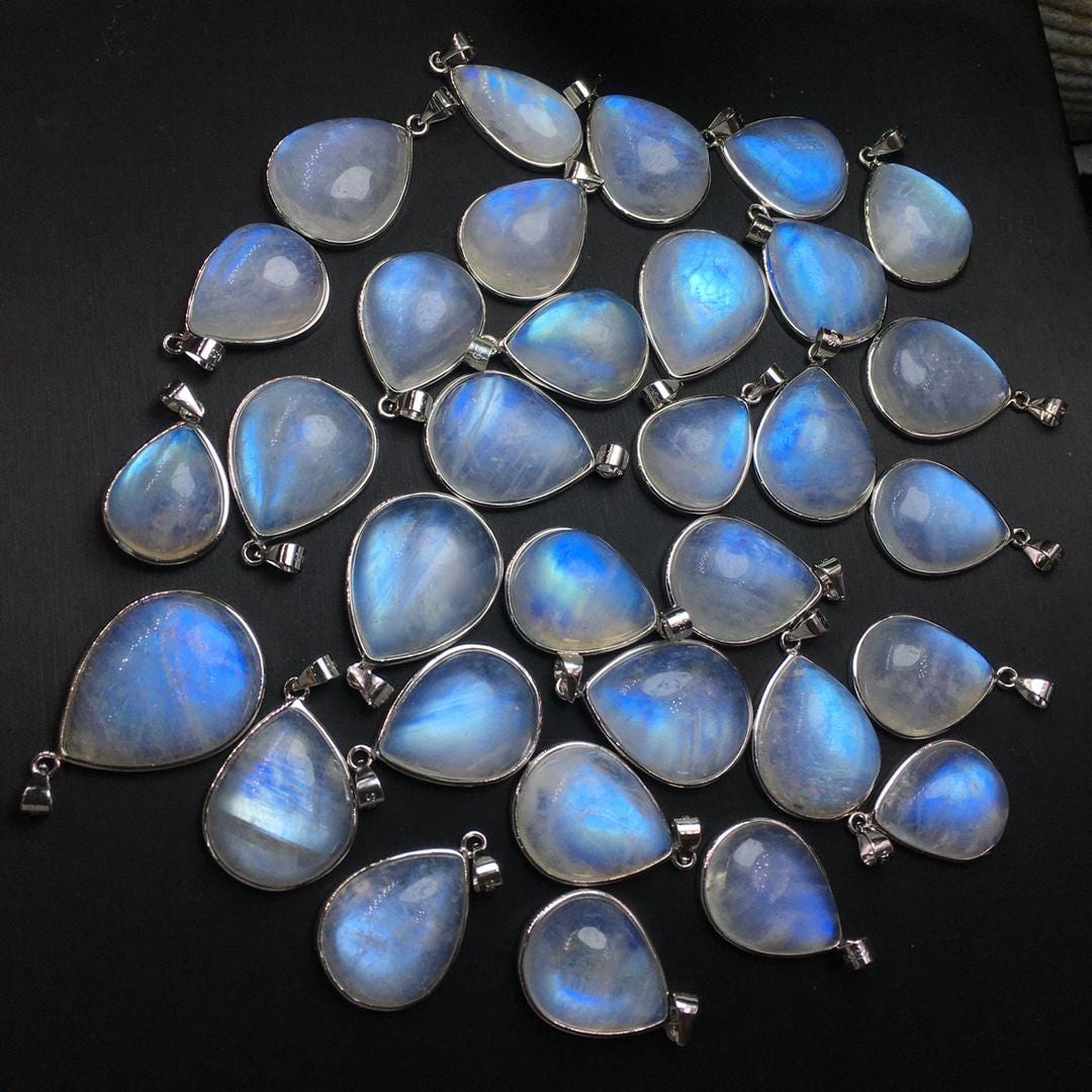 Natural Blue Flash Moonstone Pendant,925 Sterling Silver,Pendant Gift,Crystal Necklace,Handmade Jewelry Necklace,Birthday Gift for Her