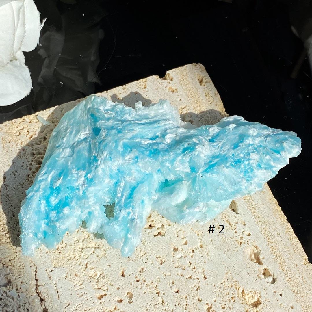 Natural Blue Aragonite Specimen Collection,Blue Aragonite,Raw Stone Specimens Collection,Healing Spirituality Minerals Gift for Women