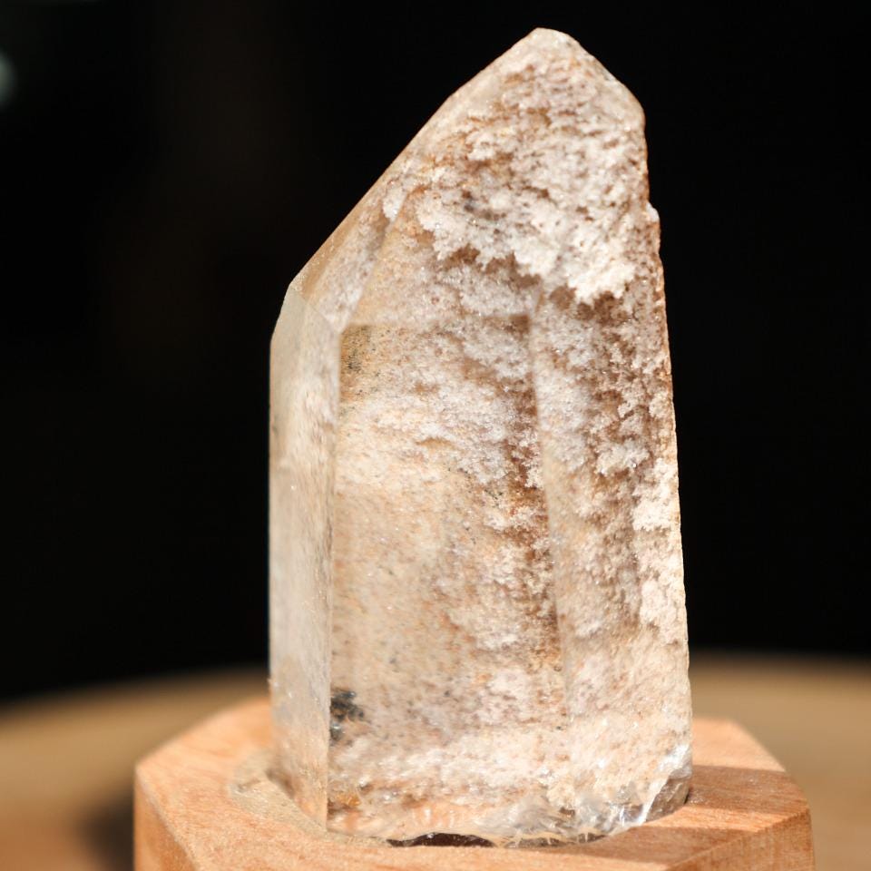Natural Clear White Garden Quartz Freeform with Stand,Lodolite Quartz, Garden Quartz Point,Crystal Collection,Crystal Gift,Polished Quartz