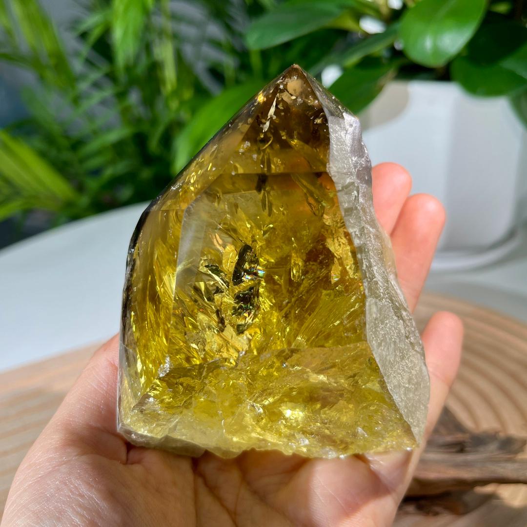 Natural Citrine Tower with Rainbow, Rainbow Citrine Freeform, High Quality Quartz with Rainbow, Citrine Point, Home Decor, Reiki Healing
