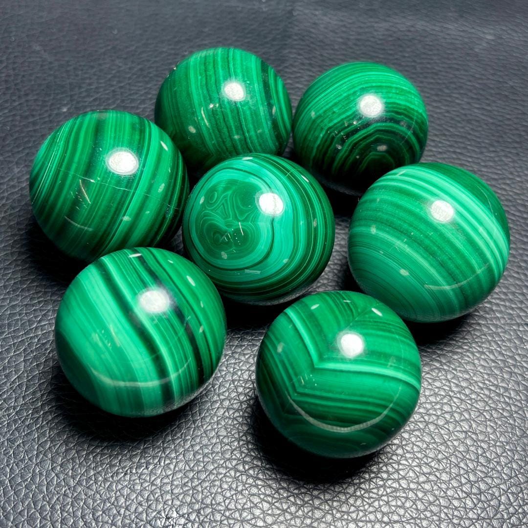Natural Malachite Sphere, Healing Crystal (28-36 mm),Gift for Mom