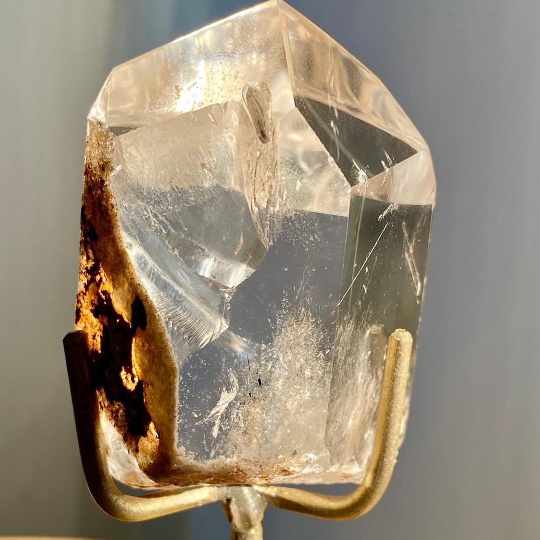 Natural Clear Quartz with Silver Rutilated Tower,Quartz Tower,Clear Quartz with Silver Rutilated Freeform,Pollished Crystal Tower Collection