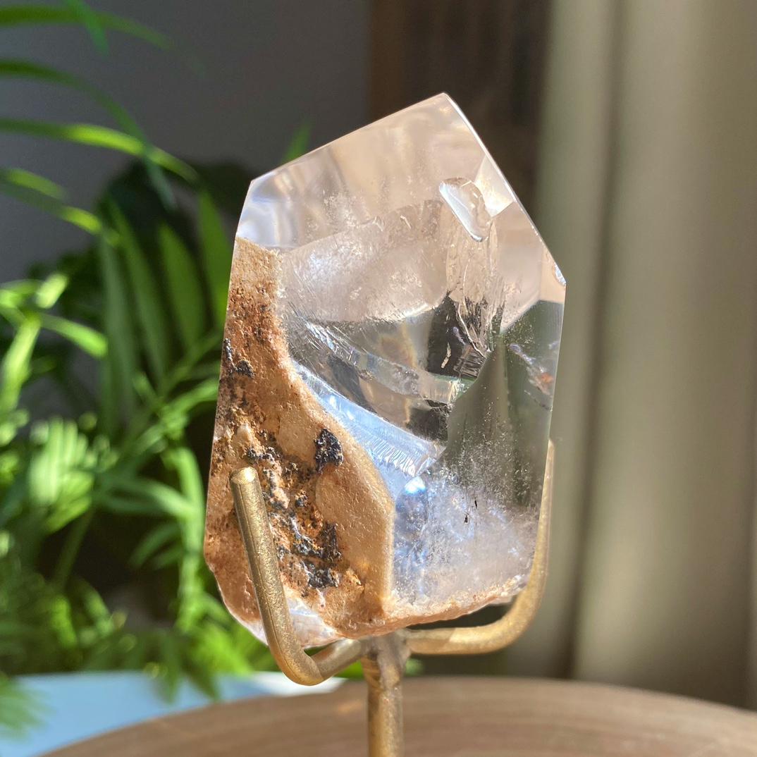 Natural Clear Quartz with Silver Rutilated Freeform,Clear Quartz,Silver Rutilated Quartz,Pollished Crystal Freeform Collection,Home Decor