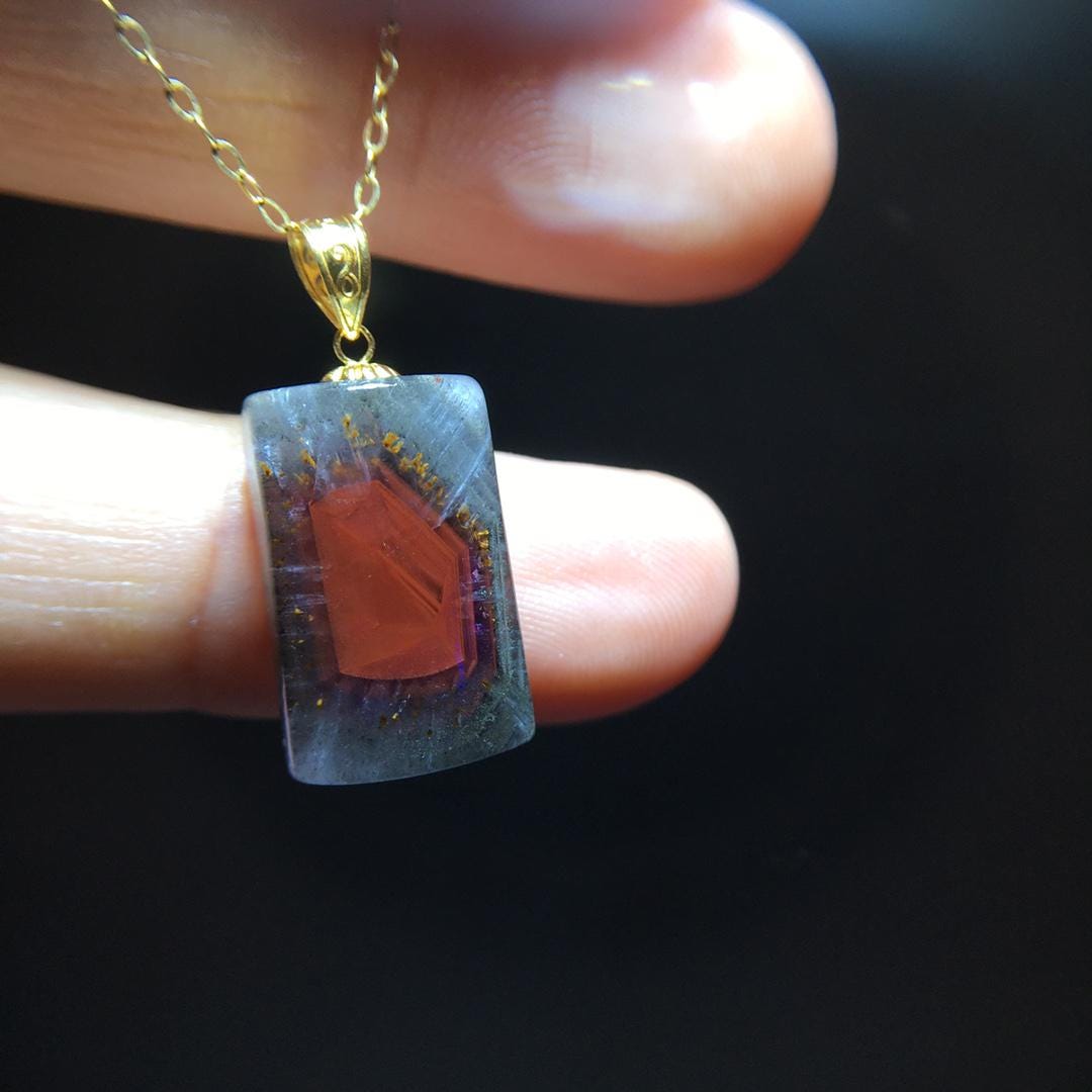 Natural Auralite 23 Pendant, Aurora Titanium Amethyst/Aurora 23 Aurora Titanium Raw Gemstone Pendant, Healing Gemstone, Crystal Pendant Gift