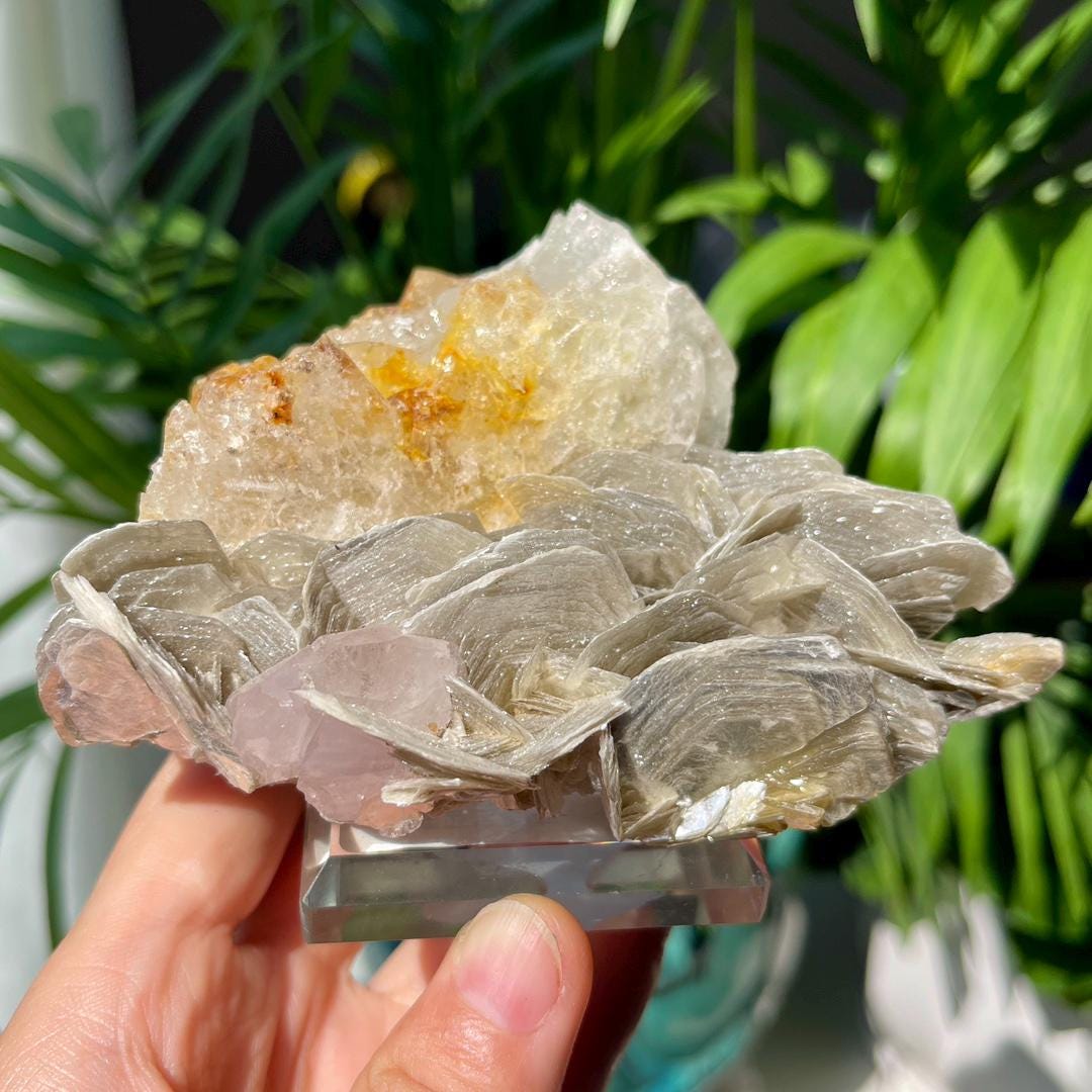 Aquamarine with Pink Apatite and Muscovite Mica Specimen, Mineral Specimens Collection, Mineral Specimen, Spirituality Mineral Collection