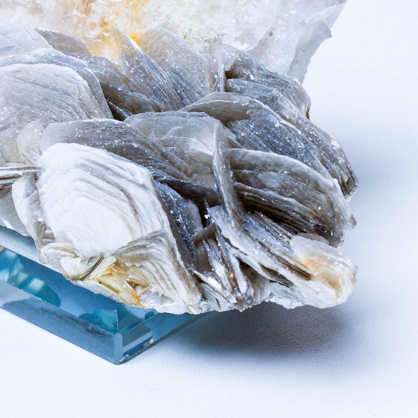 Aquamarine with Pink Apatite and Muscovite Mica Specimen, Mineral Specimens Collection, Mineral Specimen, Spirituality Mineral Collection