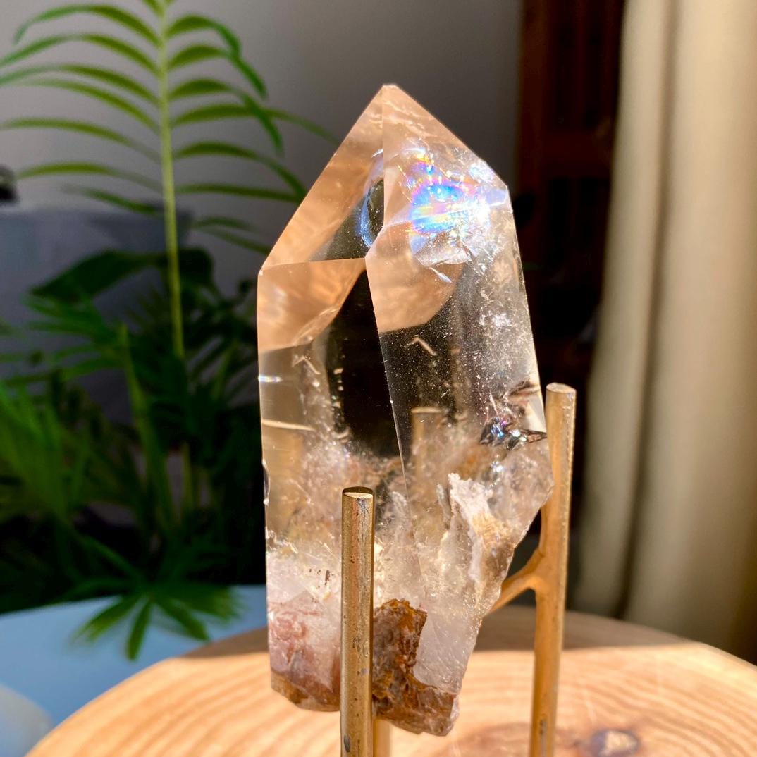 Natural Clear Garden Quartz Freeform with Rainbow, Lodolite Quartz, Garden Quartz Point, Crystal Collection, Polished Quartz Gift