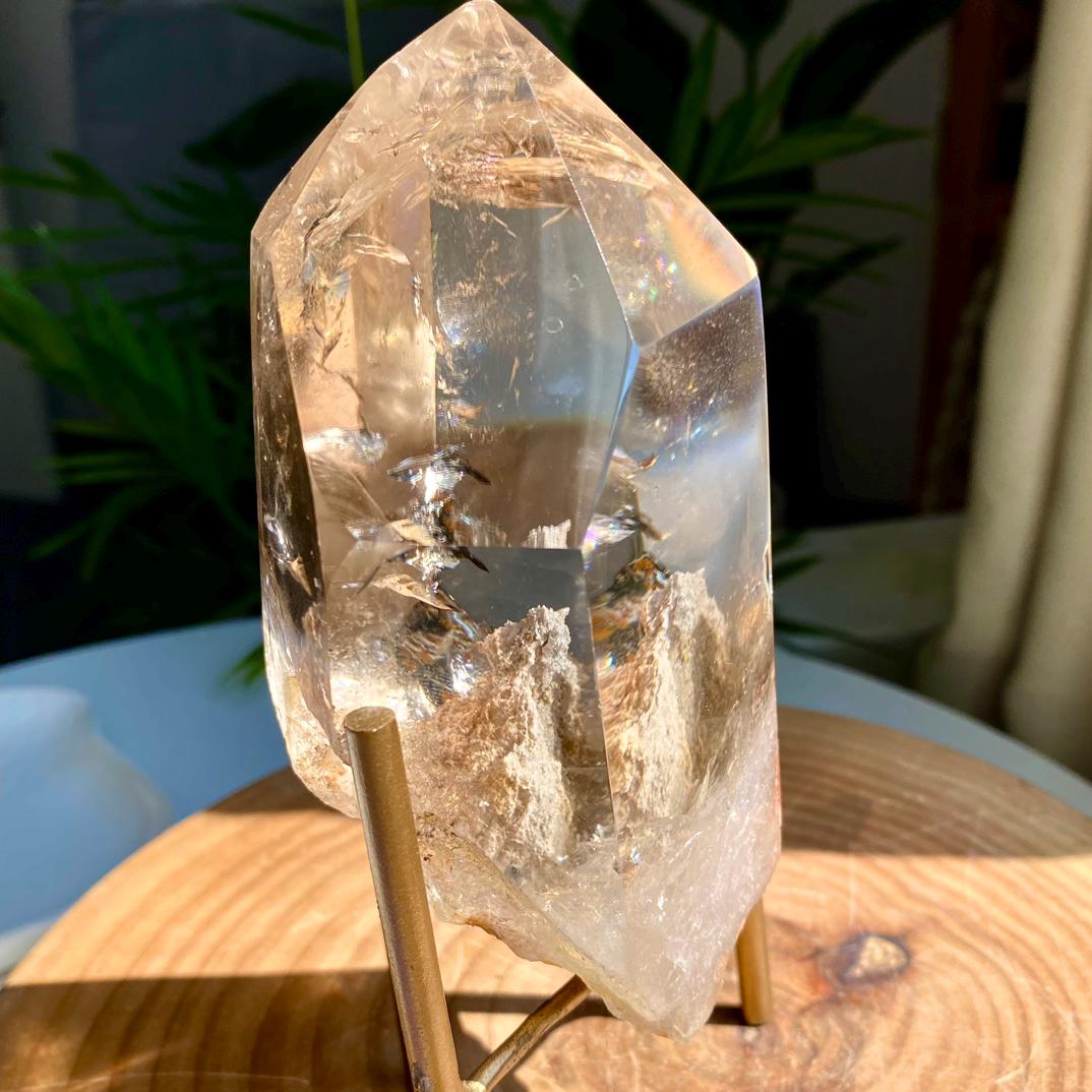 Natural Clear Garden Quartz Freeform with Rainbow, Lodolite Quartz, Garden Quartz Point, Crystal Collection, Polished Quartz Gift