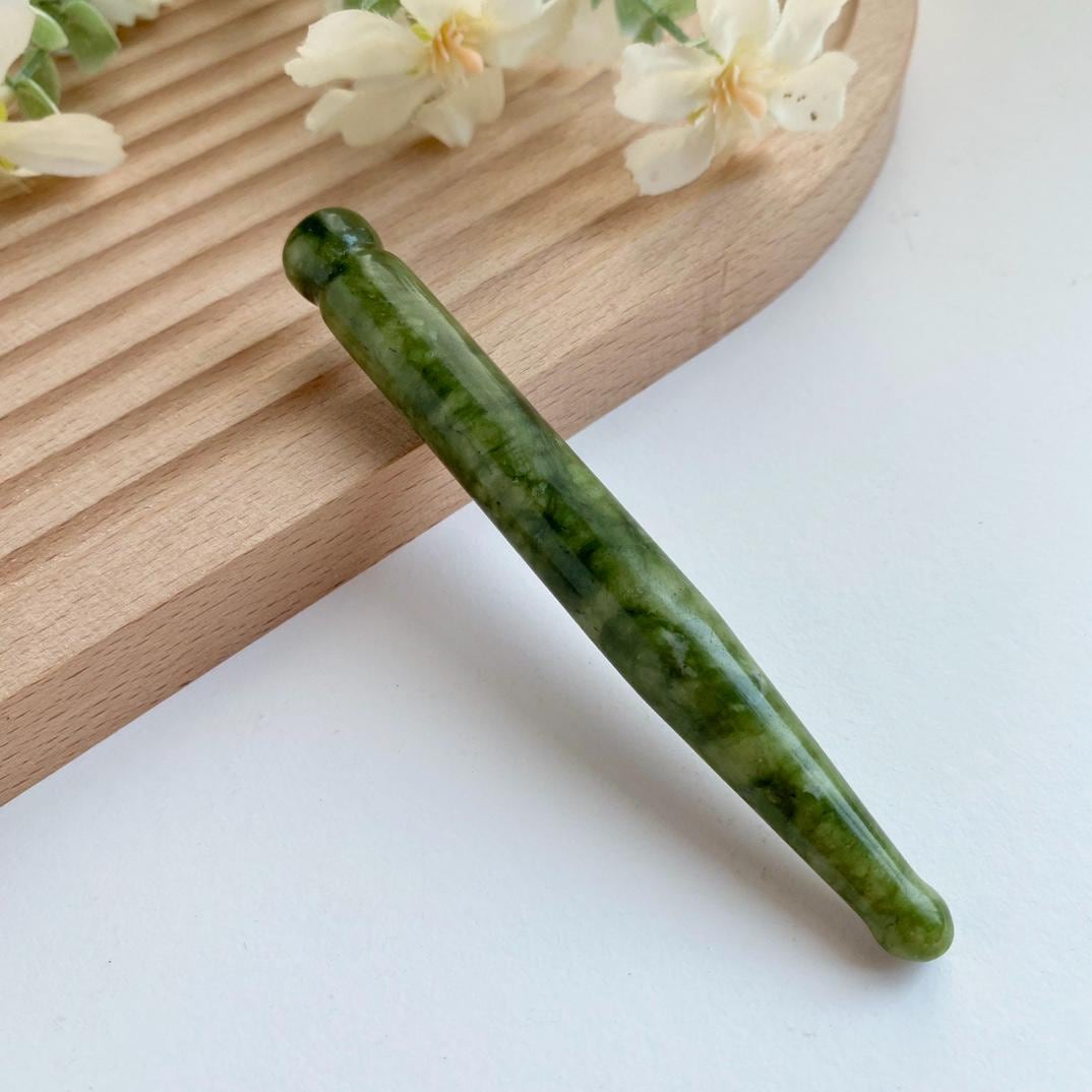 Natural Crystal Acupressure Stick, Jade Massage Spoon, Hand Carved Jade Gua Sha Massage Tool, Facial & Body Spa Relax Self Care Gift
