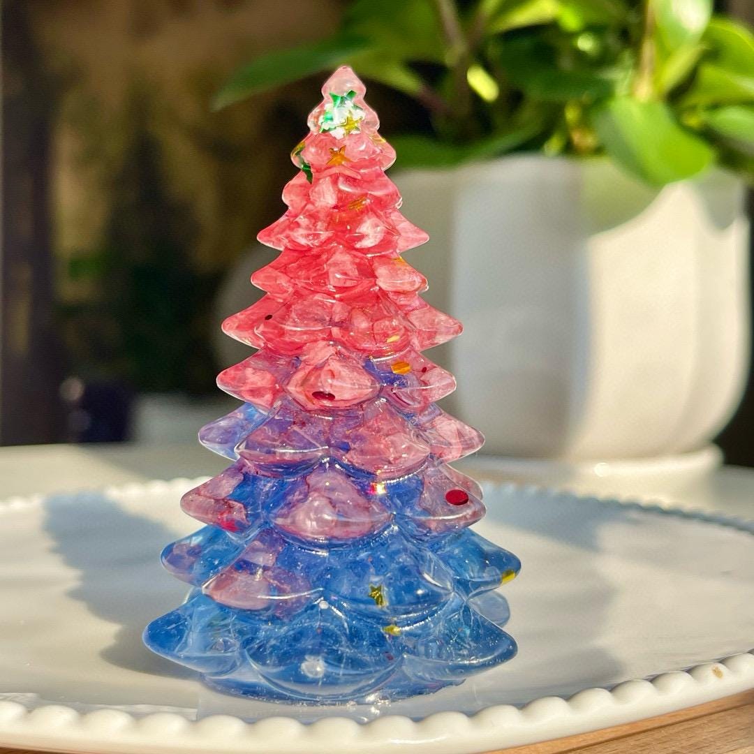 Crystal Chips Christmas Tree With Resin, Dyed Gemstone Chips Decor, Handmade Healing Crystal Christmas Tree, Cute Christmas Gift