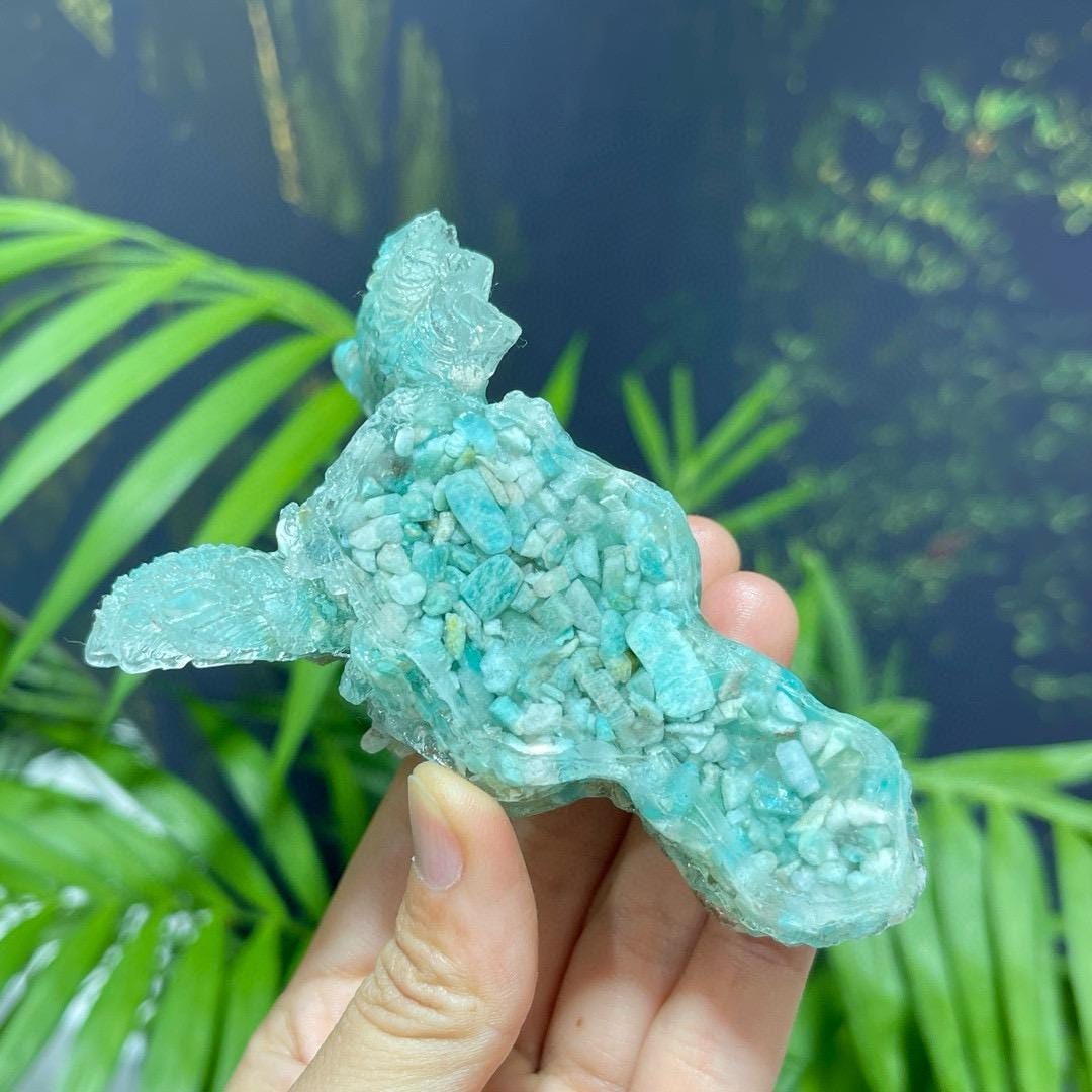 Handmade Crystal Dragon Head In Resin, Natural Gemstone Chips Craft, Healing Crystal Carving For Gift, Reiki Crystal Stone For Birthday Gift