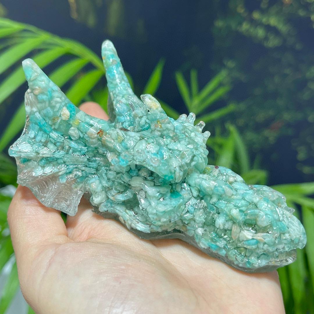 Handmade Crystal Dragon Head In Resin, Natural Gemstone Chips Craft, Healing Crystal Carving For Gift, Reiki Crystal Stone For Birthday Gift