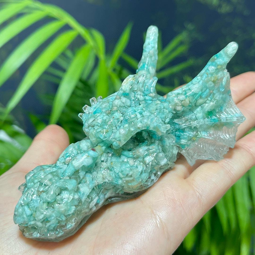 Handmade Crystal Dragon Head In Resin, Natural Gemstone Chips Craft, Healing Crystal Carving For Gift, Reiki Crystal Stone For Birthday Gift