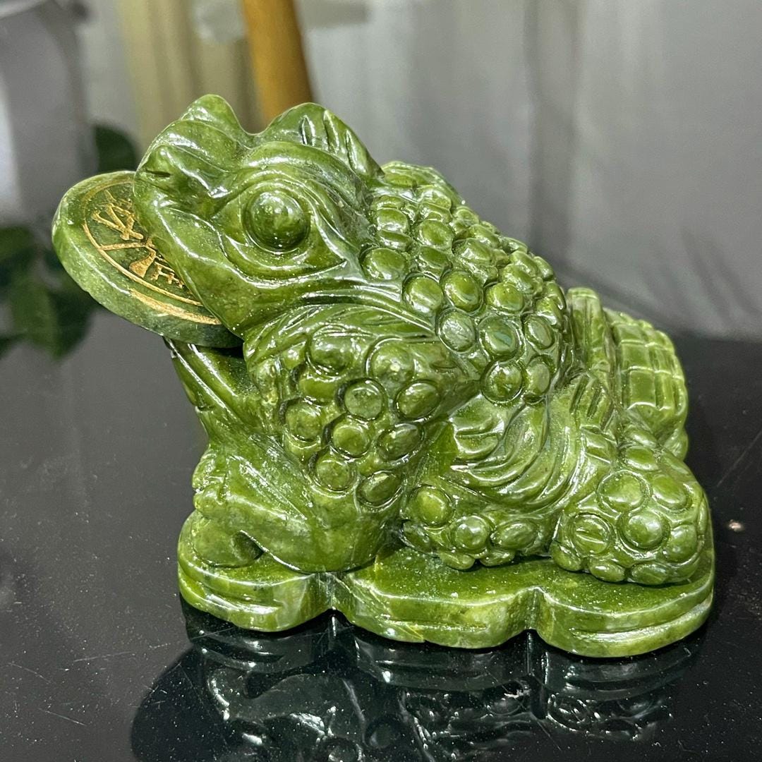 Natural Green Jade Money Toad Carving, Fengshui Crystal, Carved Frog Figurine, Table Home Decor, Housewarming Gift