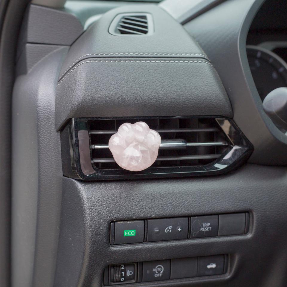 Crystal Paw and Cloud Car Vent Clip Diffuser, Natural Stone Car Air Freshener, Cute Quartz Car Decor, Aromatherapy Car Charm, New Car Gift