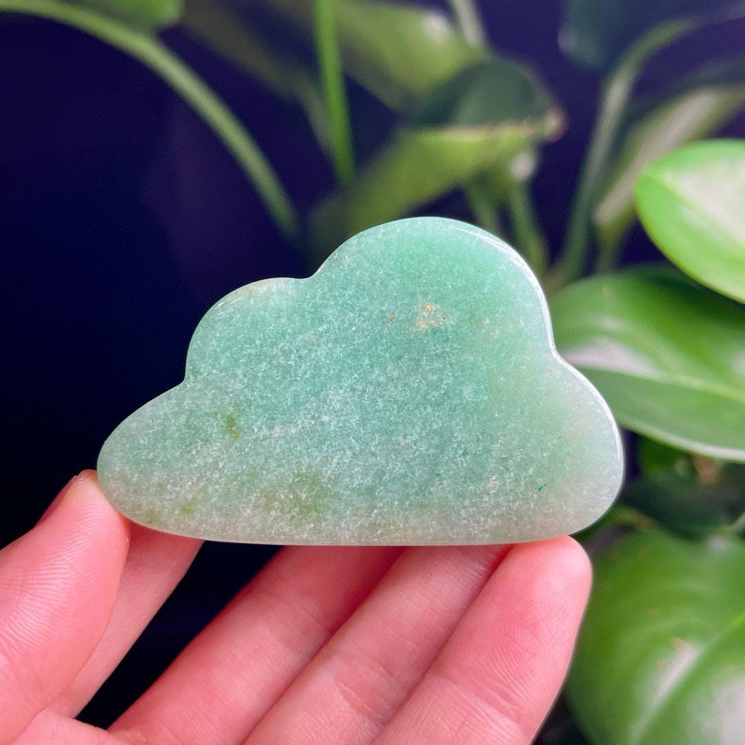 Crystal Paw and Cloud Car Vent Clip Diffuser, Natural Stone Car Air Freshener, Cute Quartz Car Decor, Aromatherapy Car Charm, New Car Gift
