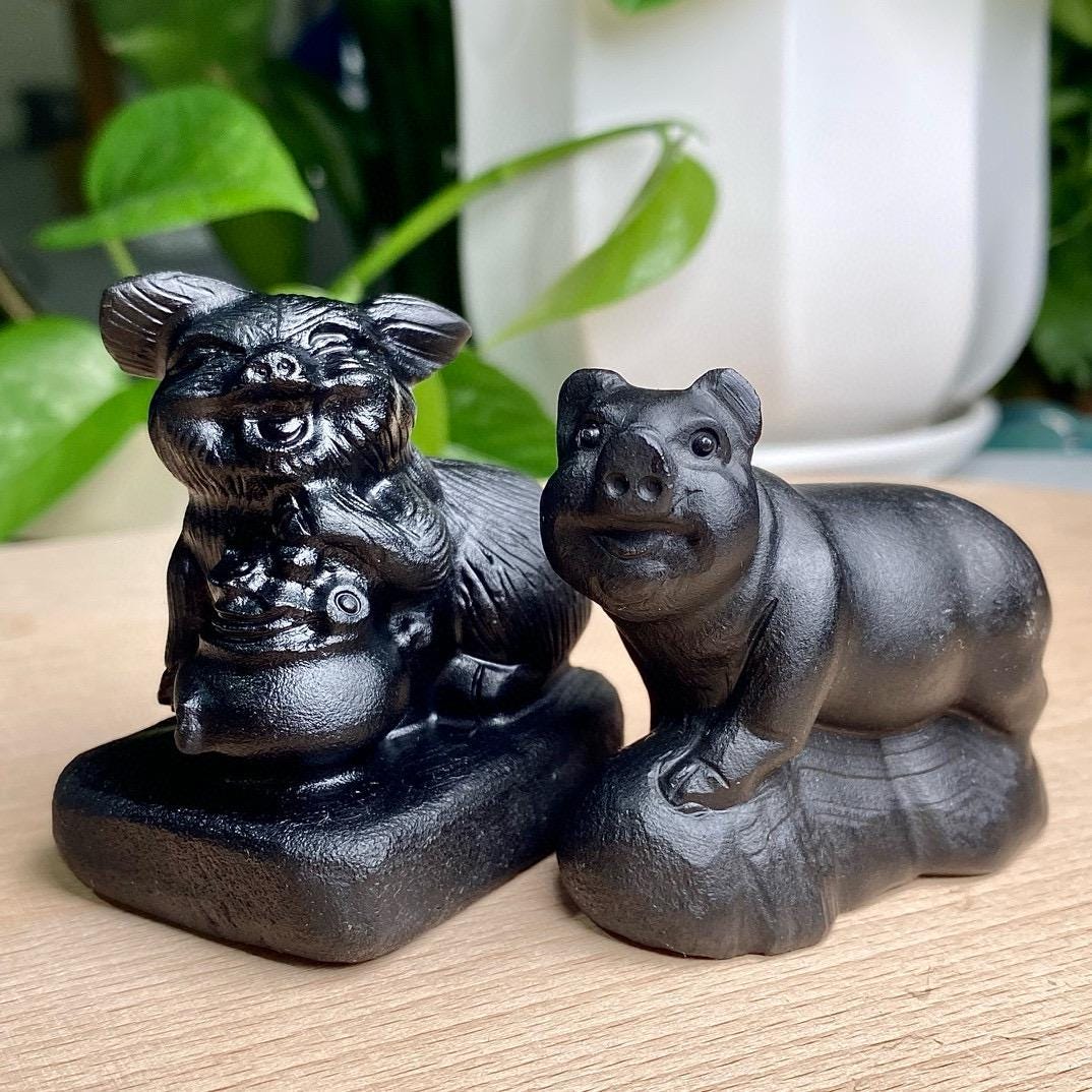 Natural Black Obsidian Pig Carving, Crystal Smile Pig, Crystal Fortune Pig, Animal Sculpture, Birthday Gift, Fengshui Home Decor