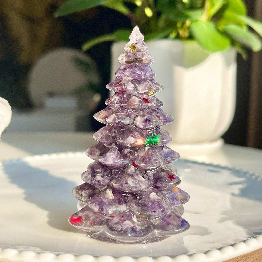Crystal Chips Christmas Tree With Resin, Dyed Gemstone Chips Decor, Handmade Healing Crystal Christmas Tree, Cute Christmas Gift