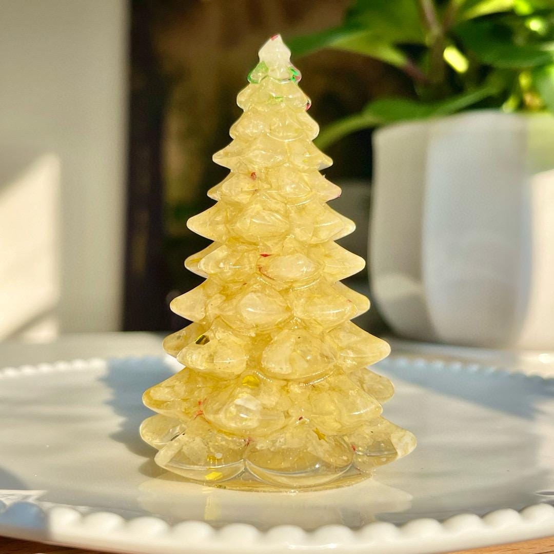 Crystal Chips Christmas Tree With Resin, Dyed Gemstone Chips Decor, Handmade Healing Crystal Christmas Tree, Cute Christmas Gift