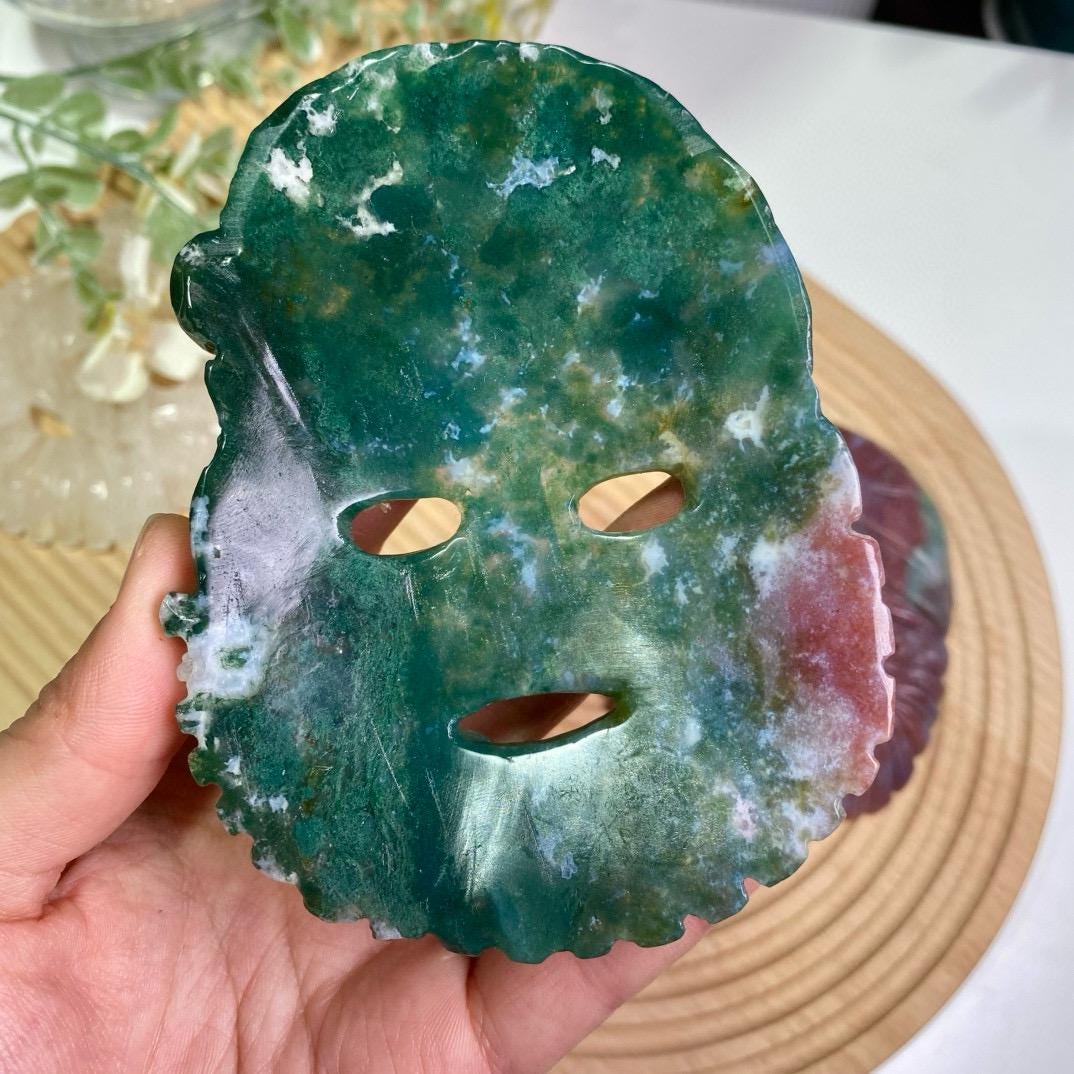 Natural Crystal Santa Claus, Clear Quartz Santa Claus, Ocean Jasper Santa Claus, Crystal Mask, Energy Crystal, Christmas Decoration