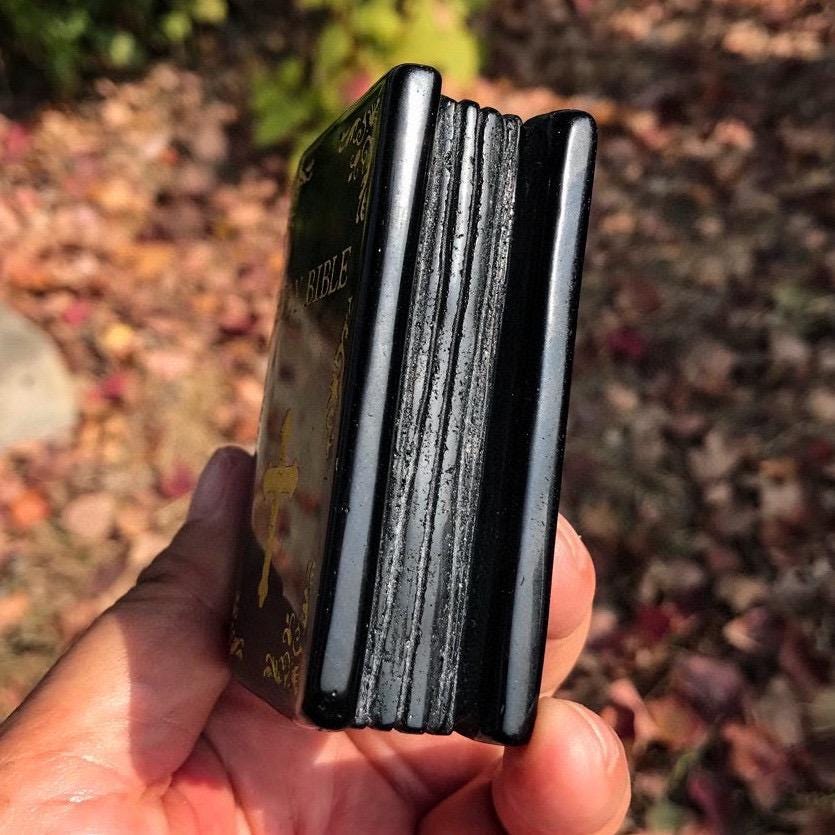 Natural Crystal Obsidian Holy Bible Book, Gemstone Figurine Carvings, Energy Crystal, Healing Crystal Book, Crystal Birthday Gift