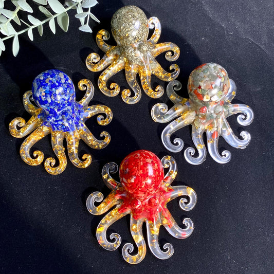 Crystal Chips Octopus With Resin, Natural Gemstone Chips Craft, Handmade Crystal Octopus For Gift, Healing Crystal Craft For Christmas Gifts