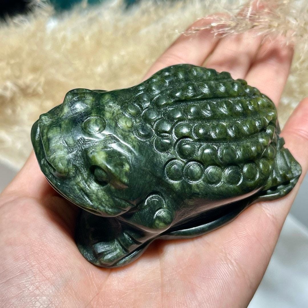 Natrual Green Lucky Frog Carving, Crystal Toad, Fengshui Crystal Gift, Crystal Frog, Home Decoration, Tea Pet, Christmas Gift