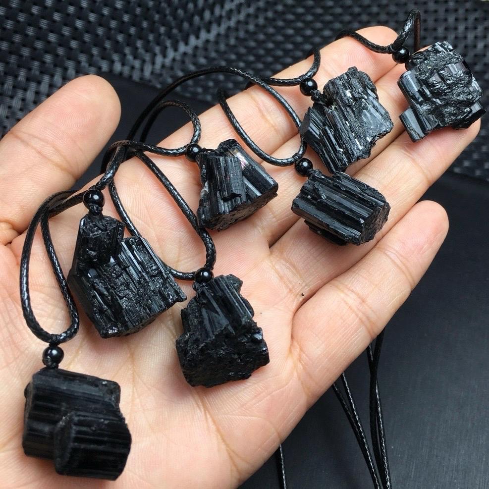 1 Pcs Natural Raw Black Tourmaline Pendant, Healing Raw Gemstone Necklace, Protection Stone, Absorbs Negativity, Birthday Gift
