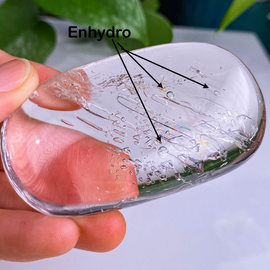 Light Purple Water Bubbles in Enhydro Quartz Freefrom,Parallel Grown Negative Crystals In Quartz Palm,Crystal Cabochon,Reiki Healing Crystal
