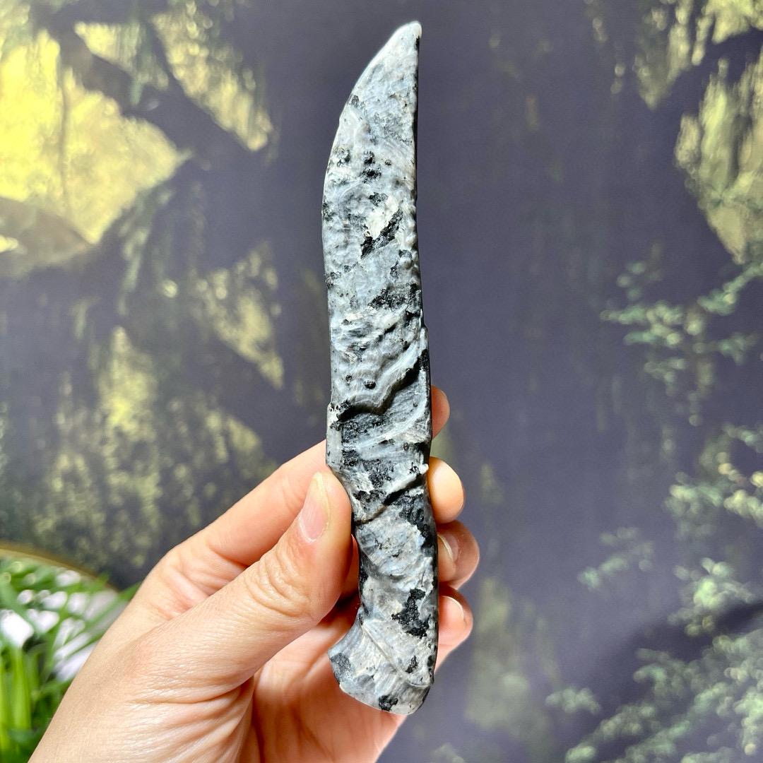 Natural Crystal Carved Knife, Obsidian Knife, Glaucophane Dagger, Crystal Gift For Man, High Quality Gemstone Birthday Gift, Home Decor