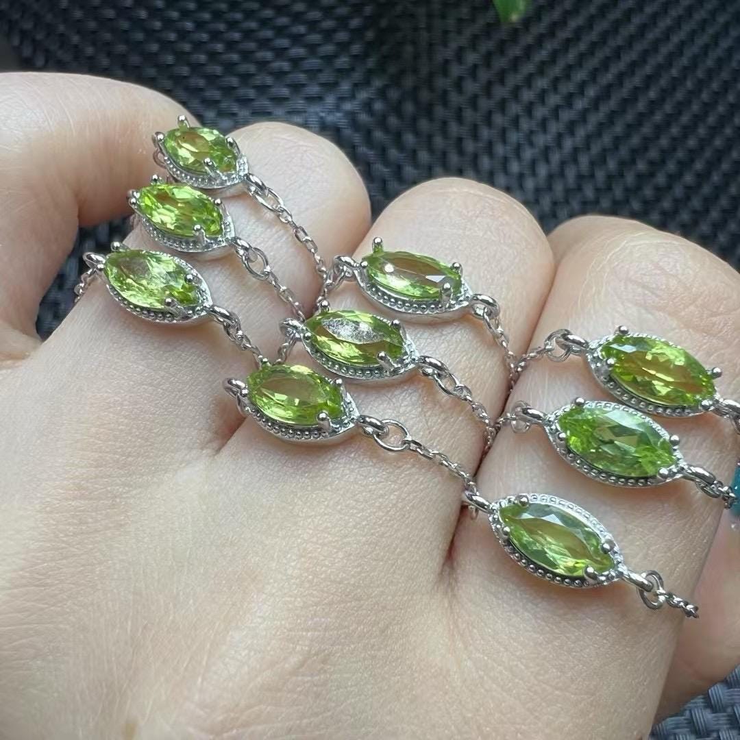 Natural Peridot Fringe Dangle Ring, S925 Sterling Silver Bohemian Leafy Green Gemstone Jewelry, Handmade Boho Adjustable Statement Ring