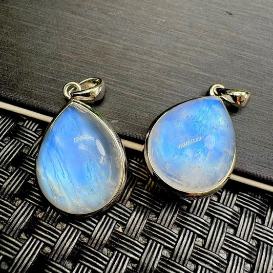 Blue Flash Moonstone Heart Pendant, S925 Sterling Silver Heart Pendant, Crystal Heart Necklace, Handmade Jewelry Necklace, Birthday Gift