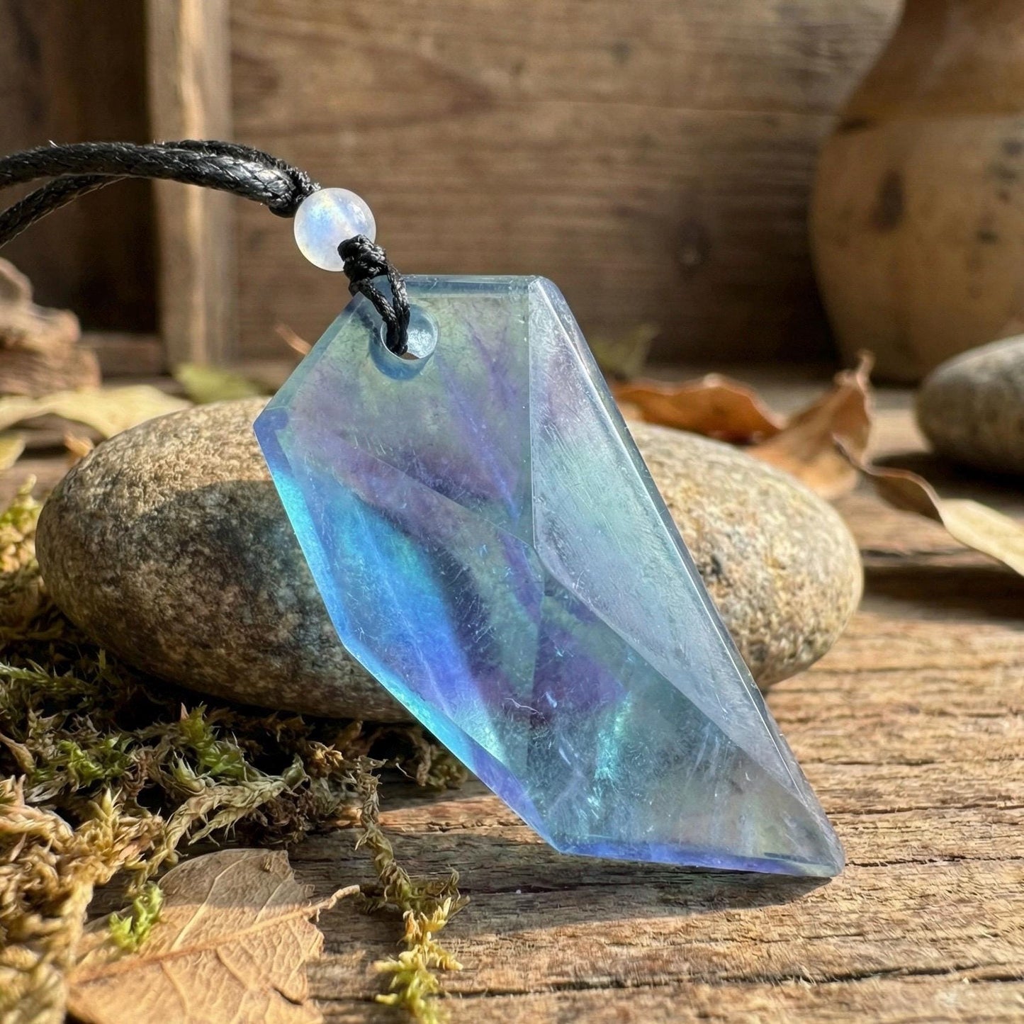 1Pcs Natural Aquamarine Pendant, Throat Chakra Necklace, March Birthday Stone, Courage Healing Crystal Gift,Gift for Mom