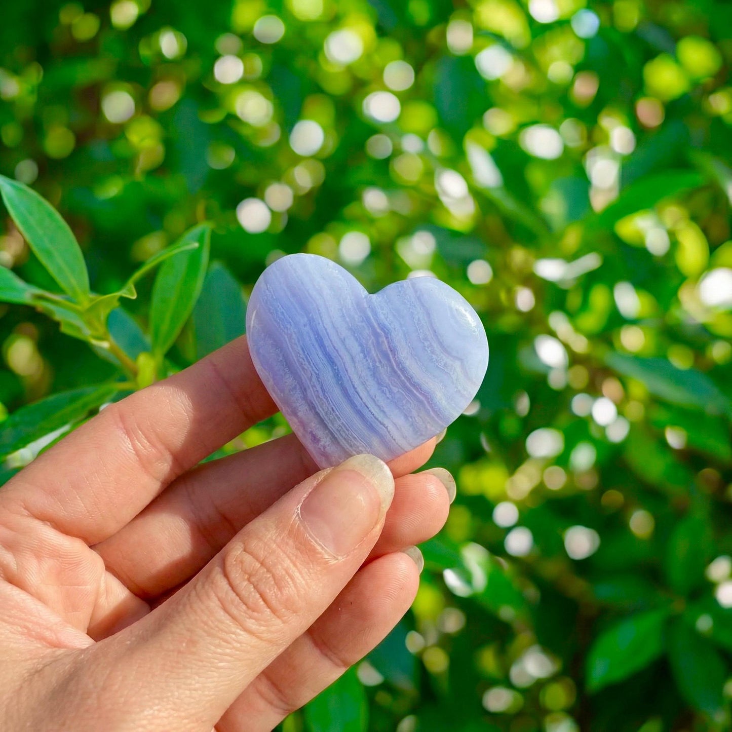 Blue Lace Agate Tumbled Stone, Polished Calming Crystal, 20-30mm,Gift for Mom
