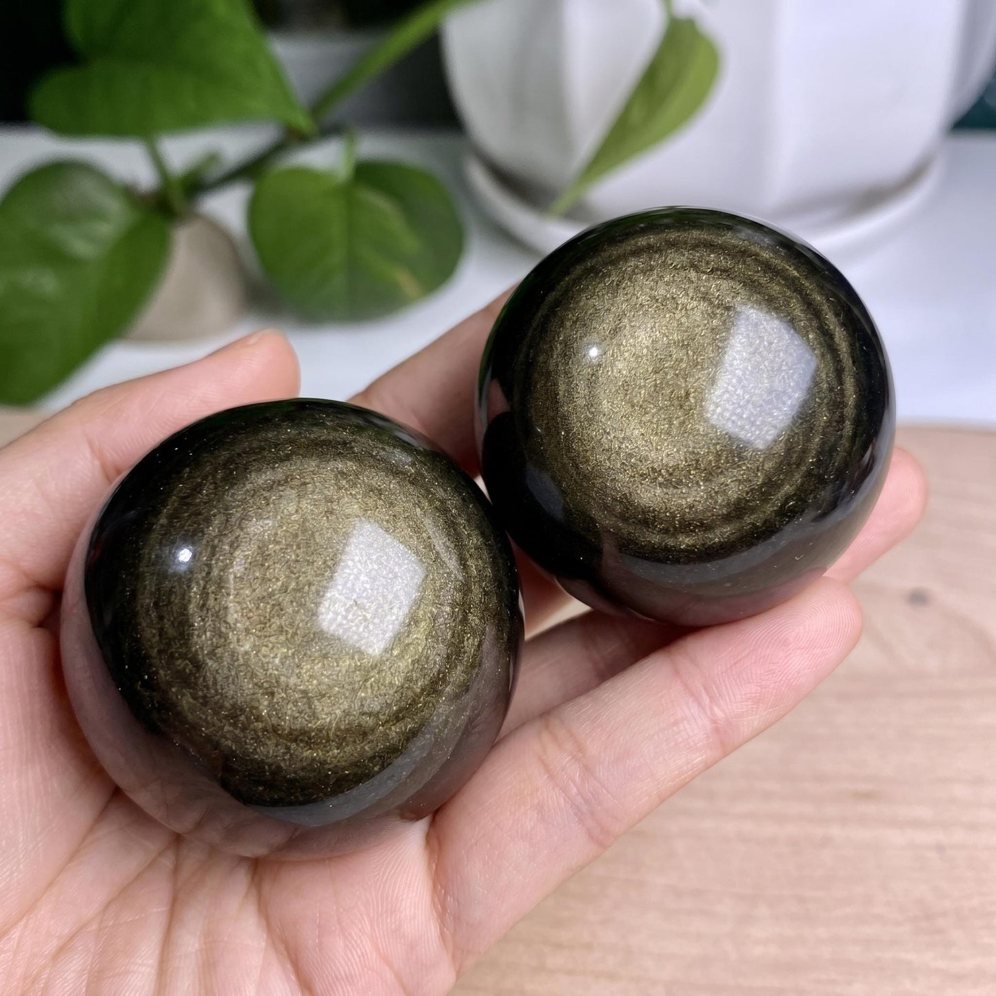 Natural Golden Sheen Obsidian Sphere, Crystal Ball for Home Decor, Polished Gold Obsidian Stone, Meditation Gift
