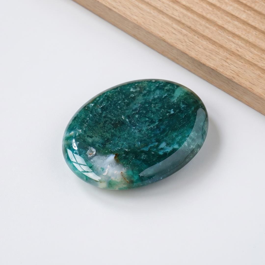 Personalized Sensory Stone & Worry Stone for Stress Relief, Polished Palm Gemstone for Meditation and Yoga, Unique Relaxation Gift