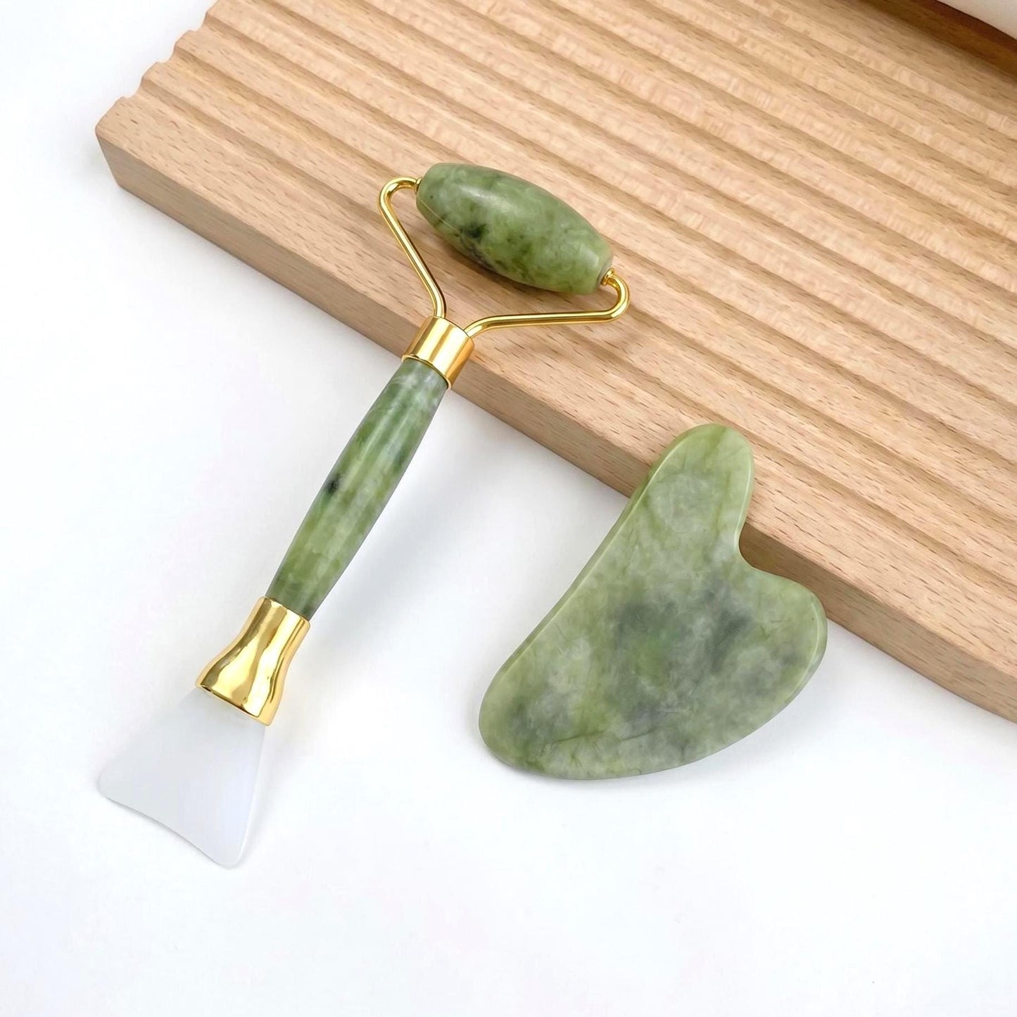 Jade Roller with Silicone Mask Brush, 2 in 1 Facial Massager, Rose Quartz Face Roller, Skincare Tool, Beauty Gift for Her
