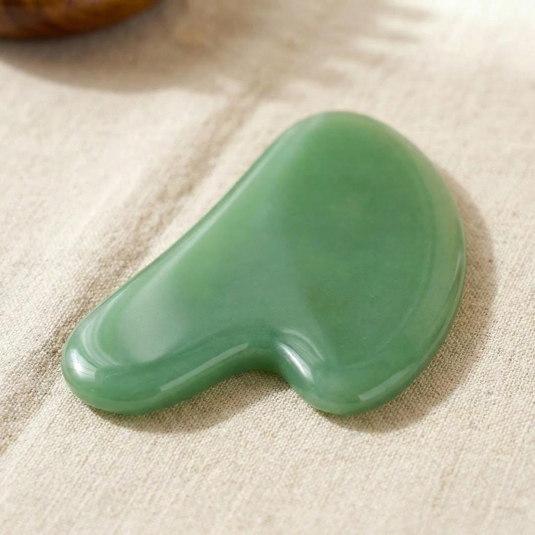 Green Aventurine Gua Sha Tool, Natural Stone Facial Massager Spoon, Green Jade Scraping Plate for Eye & Face, Aesthetic Skincare Gift