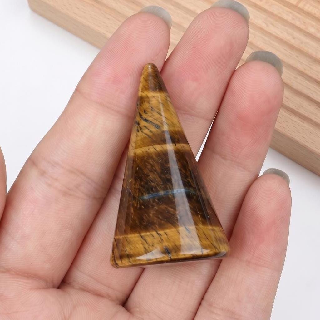 Crystal Ring Holder Cone, Gemstone Ring Stand for Jewelry Display, Natural Stone Ring Organizer, Minimalist Trinket Storage, Gift for Her