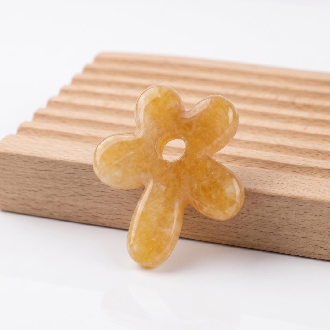 Natural Stone Flower Pendant, Carved Crystal Daisy Charm for Necklace Bracelet Jewelry Making, Dainty Gemstone Flower Charm Cute Gift