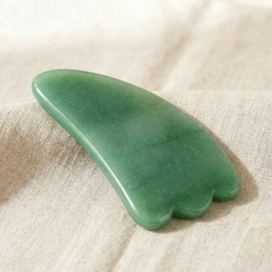 Green Aventurine Gua Sha Tool, Natural Stone Facial Massager Spoon, Green Jade Scraping Plate for Eye & Face, Aesthetic Skincare Gift