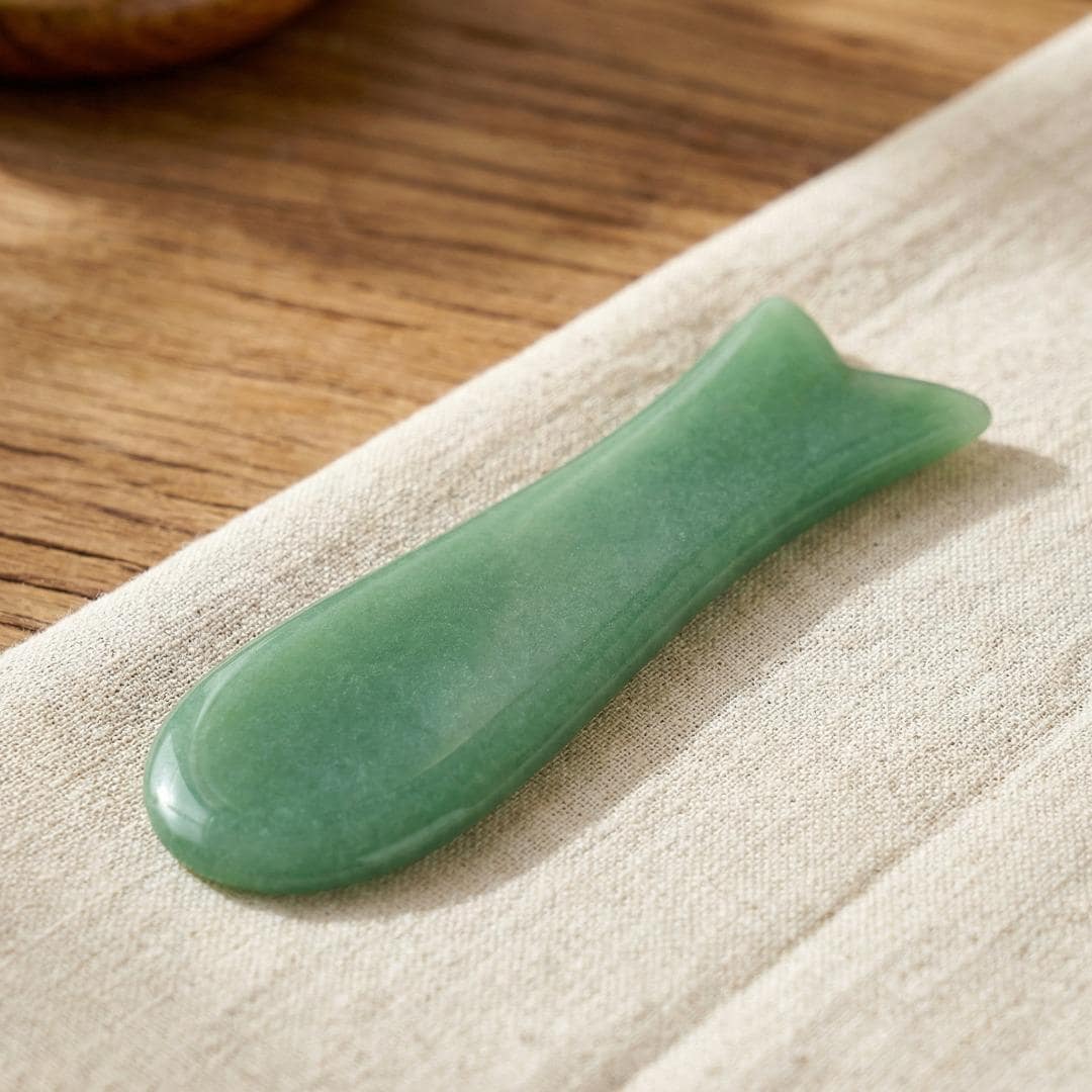 Green Aventurine Gua Sha Tool, Natural Stone Facial Massager Spoon, Green Jade Scraping Plate for Eye & Face, Aesthetic Skincare Gift