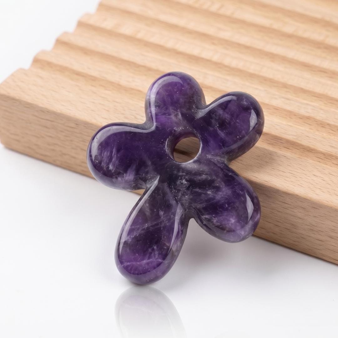 Natural Stone Flower Pendant, Carved Crystal Daisy Charm for Necklace Bracelet Jewelry Making, Dainty Gemstone Flower Charm Cute Gift