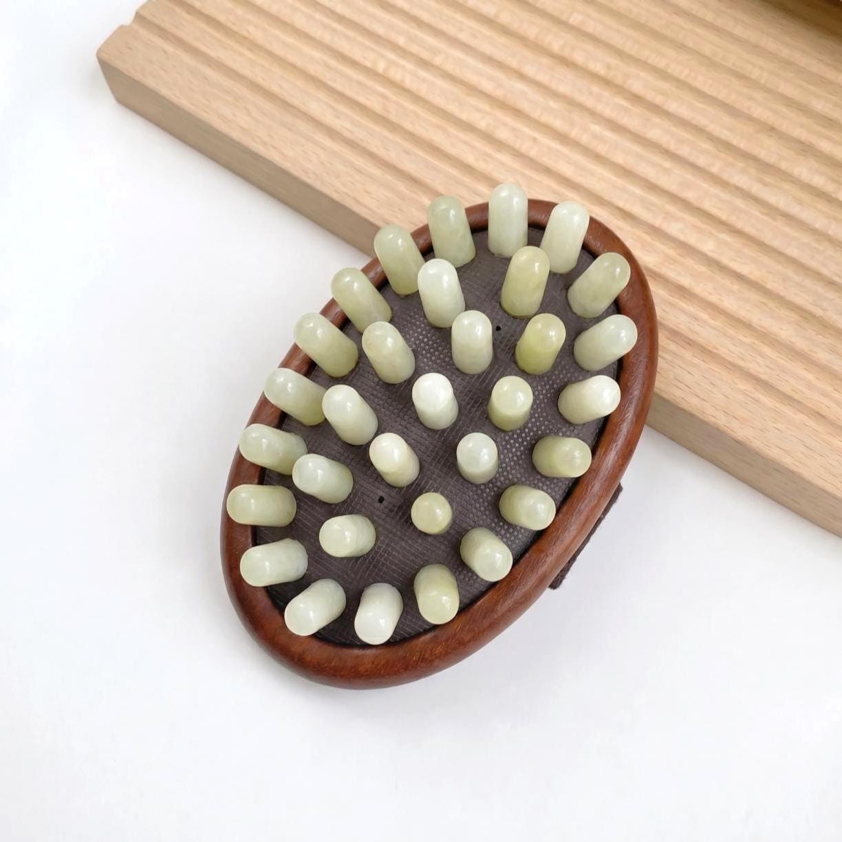 Natrual Jade & Beechwood Scalp Massager Comb, Xiuyu Jade Hair Brush, Jade Comb for Relaxation Stress Relief Tool, Bridesmaid Gift