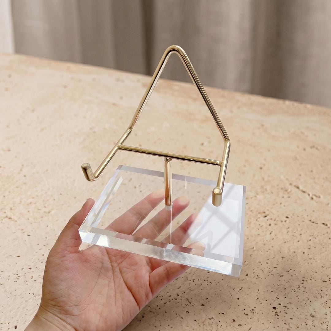 Acrylic Crystal Amethyst Stand, 4-Prong Mineral Specimen Holder for Heavy Geodes & Fossils, Clear Stone Pedestal Base, Unique Collector Gift