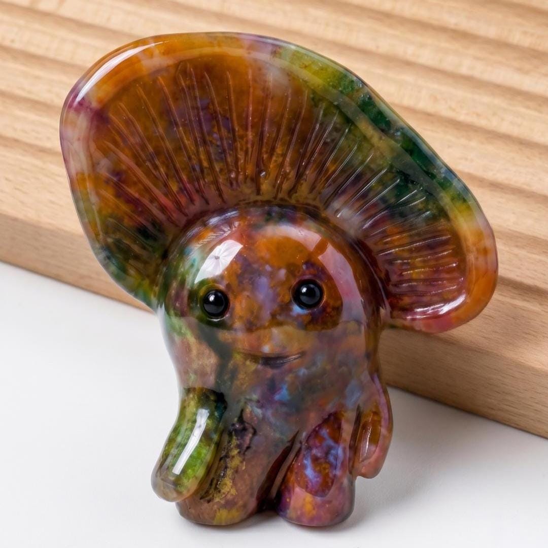 Natural Crystal Jellyfish Carving, Small Gemstone Ocean Animal Figurine, Quartz Marine Creature Statue, Cute Pocket Stone Luxury Gift